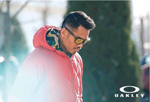 oakley眼鏡怎么樣 Oakley發布高科技雪鏡系列