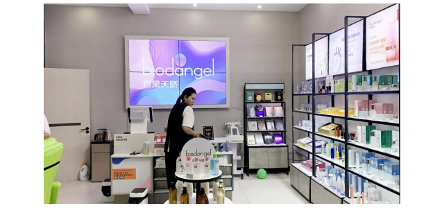 頭部品牌戰場升級，電梯媒體成美妝行業新寵