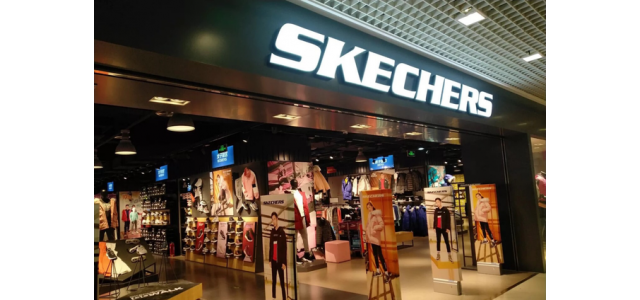 來自美國的運動品牌在中國的年收入為184億，超過了李寧等本土品牌。
